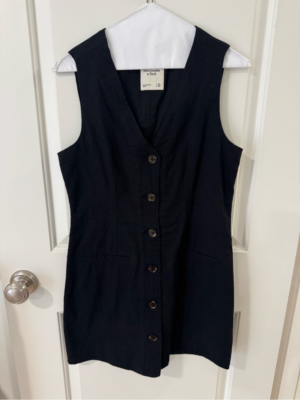 Abercrombie & Fitch Black Linen Sleeveless Button-Front Dress